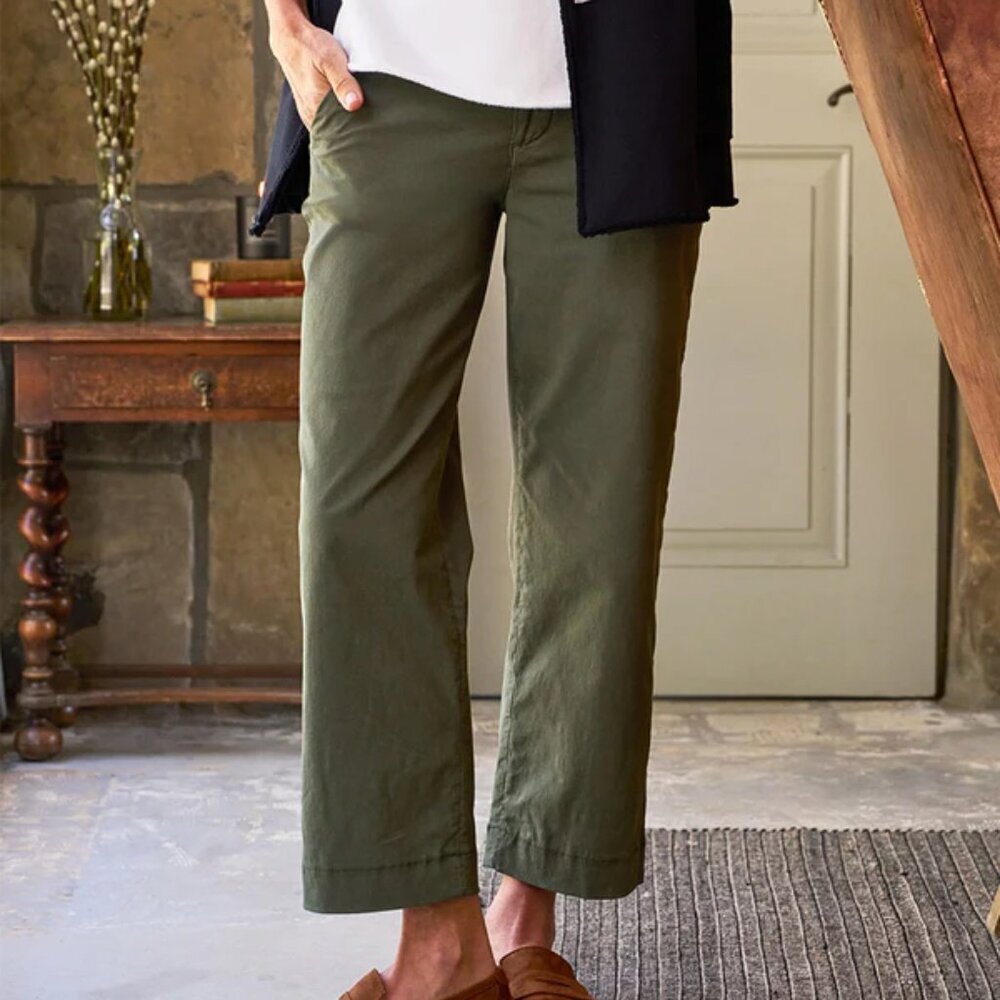 Frank & Eileen Westport Italian Wide-Leg Chino Army Size 2 chic boho minimalist